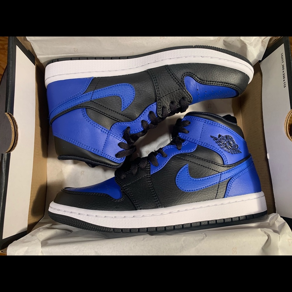 Air Jordan 1 MidRoyal 20’ Size 7.5 Men’s BRAND NEW